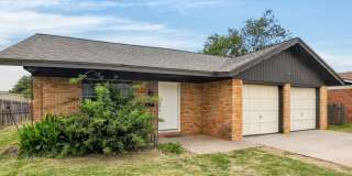 4427 Leddy Dr Gallery 3