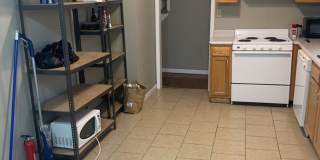 ***AVAILABLE AUGUST 2027*** 5 Bedroom 3 Bathrooms House Downtown Gallery 12