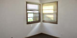 Nice 2 bedroom 1 Bath Home - Quiet area - Video Tour on Youtube @ 855manager Gallery 20