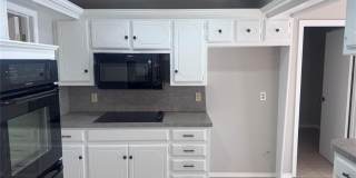 12216 Sylvester Drive Gallery 6