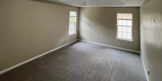15315 Edgewater Forest Lane Gallery 28
