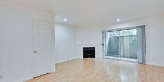 Hidden Silicon Valley Oasis! 2BR/2.5BA Townhome with TWO Private Patios, 2 Dedicated Parking Spaces, Pool, Tennis Courts & Utilities Included! Gallery 13