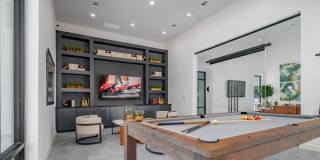 4710 N Loop 1604 E, #3213 Gallery 6