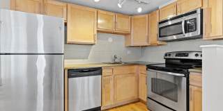 Lincoln Park Apartments Gallery 3