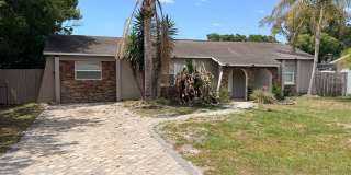 THREE BEDROOM POOL HOME!!!! Gallery 1