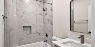 631 E Mistletoe Gallery 18