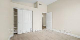 9118 E Topeka Drive Gallery 23