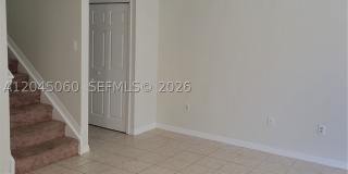618 SW 106 AV Gallery 4