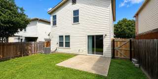 Spacious 3 Bed / 2.5 Bath in NEISD with Open Layout & 2-Car Garage – $1,795 Gallery 19