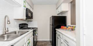 Rolling Hills Place Gallery 17