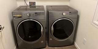 3 bedroom, 2 bathroom-Reno/Stead area Gallery 12
