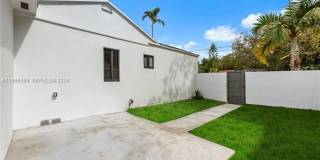 8246 NE 2nd Ct MIAMI, FL 33138 Gallery 39