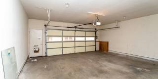 Beautifully Maintained Townhome with Fantastic Amenities Gallery 40