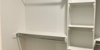 432 Red Robin Street Gallery 14