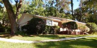 RENOVATED 4/2 House w/ Large Yard, Wood Floors, Screen Porch, Game Room/Office, & More! $2475/month Available August 1st!! Gallery 4