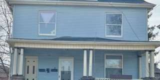 2 Bdrm 2nd Floor Apartment Gallery 1
