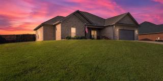 Beautiful 3-Bed, 2-Bath Home with High-Quality Finishes & Fenced Backyard – 2604 Etna Drive, Chapel Hill, TN Gallery 1