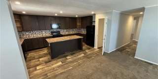 78 Eisenhower Street Gallery 1