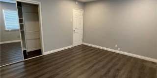 5726 Rocket Street Gallery 2