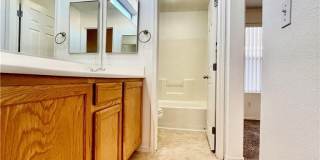 11901 Fairfax Ridge Street Gallery 24