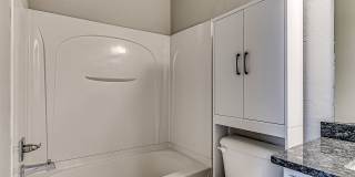 Beautiful Home in Edmond + Edmond Schools + 3 bedrooms Gallery 14