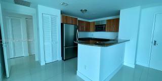 300 South Biscayne Boulevard Gallery 5