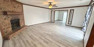 3 Bed 2 bath! Gallery 28