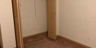 AVAILABLE NOW!! West side - 2 Bdrm, 1 Bath Gallery 21