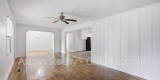 3826 Kingwood Circle Gallery 7