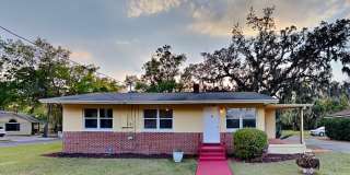 136 Thompson Avenue Gallery 1