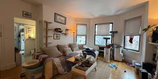 16 Davis Ave Gallery 2