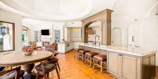 5204 Chelsea Gallery 41