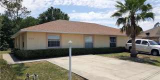 Affordable & Updated 2-Bed, 2-Bath Duplex in Poinciana! Gallery 1