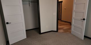 Three bedroom two bath w/ triple garage Gallery 11