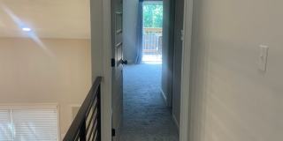 Knoxville 37918 - 2 bedroom, 2.5 bath Townhome - Contact Lisa Vineyard & Shannon Russell (865) 216-9334 Gallery 19