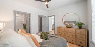 Miller and York Apartments Gallery 45