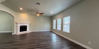 Big 4 Bedroom Home In Round Rock Big 4 Bedroom Home In Round Rock Gallery 8