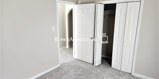 2722 B M Montgomery Street Gallery 22