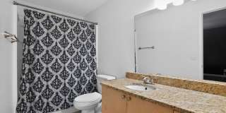 Charming 2BR Condo in Sandy Springs Gallery 24