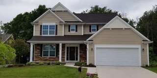 Executive Living at Its Finest — Okemos, MI Gallery 1
