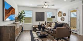 Solana Place at Carlton Commons Gallery 8