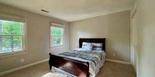 805 De La Fayette Ct Gallery 28