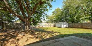 Two-Story 4 bed 2 bath Home in the Heart of Moore! Gallery 26