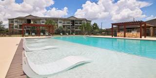 Crenshaw Grand Apartments Gallery 39