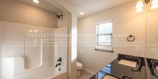4491 West Newton Avenue Gallery 9