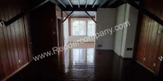 Large 2 bedroom home (close to the beach) Gallery 8