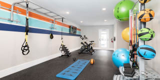 Venue at Winter Park Gallery 33