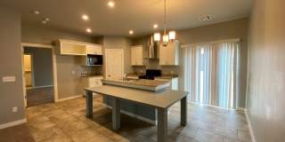 3 Bed 2 Bath 2 Car Garage in  Plaza Towers Neighborhood! Don't Miss This Gem! Gallery 6