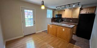 5117 Cypress St Gallery 3