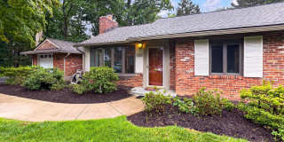 7614 WOODRIDGE Circle Gallery 3